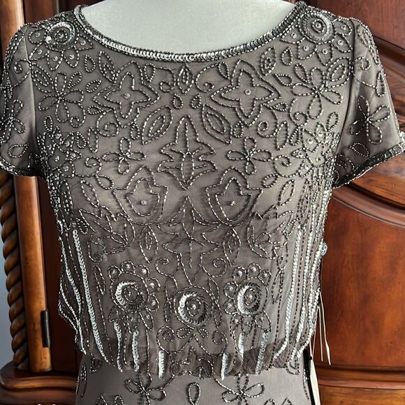 Adrianna Papell short sleeve blouson beaded gown in Lead- size 2 NWT - Picture 11 of 13